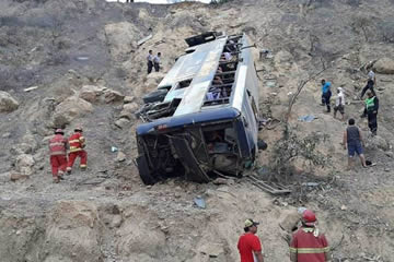 autobús que se cae
