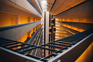 soñar con alturas y escaleras