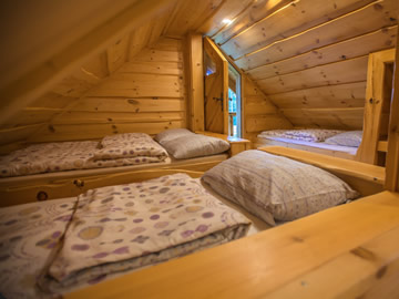 cama de madera