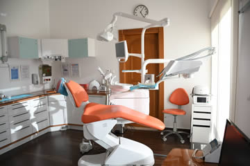 Qué significa soñar con ir a una consulta con el dentista