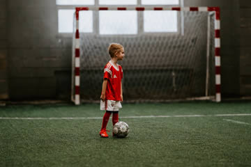 Qué significa soñar con niños jugando fútbol