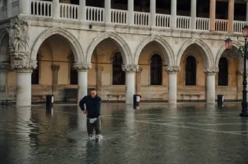 inundación de agua limpia