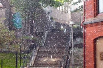 Qué significa soñar con lluvia abundante